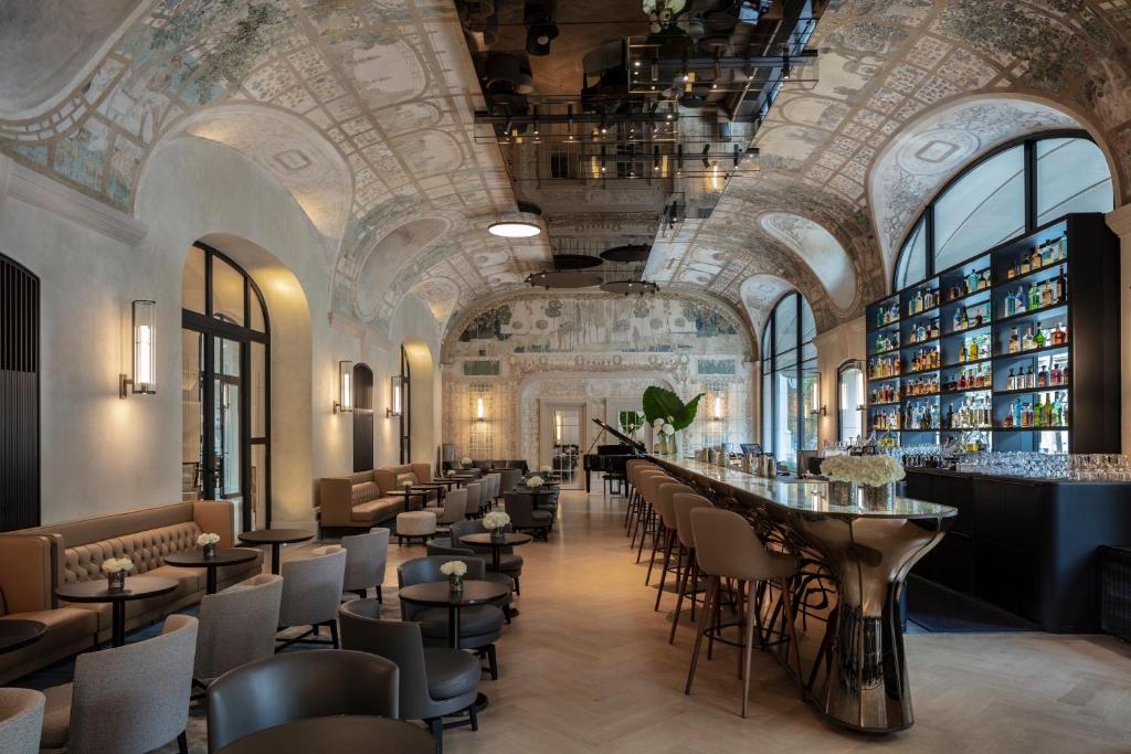 Hotel Lutetia: Saint-Germain-des-Prés' Pinnacle of Luxury